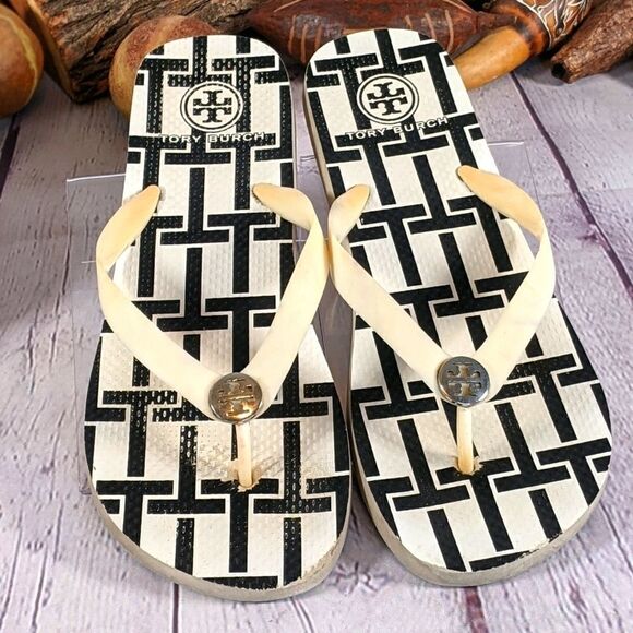 TORY BURCH WHITE T-BASKET FLIP FLOP W/ SILVER LOGO - Picture 1 of 6